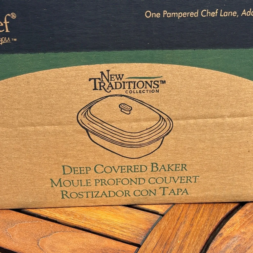 The Pampered Chef Deep Covered Baker in Burgundy Red Ceramic